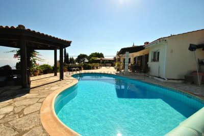 Detached Villa For Sale  in  Kamares - Tala