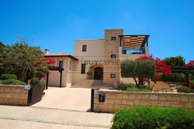 Detached Villa For Sale  in  Aphrodite Hills