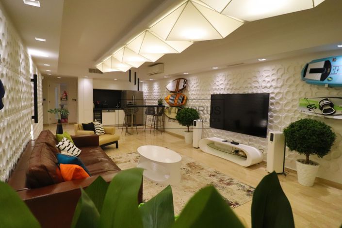 Image No.19-4 Bed Villa for sale