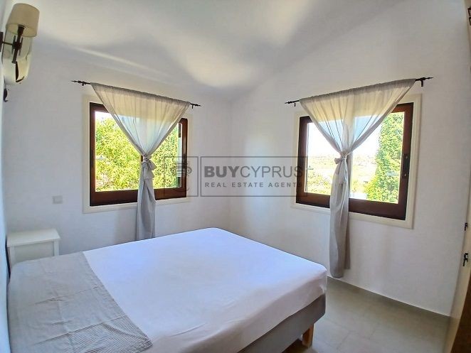 Image No.10-3 Bed Villa for sale