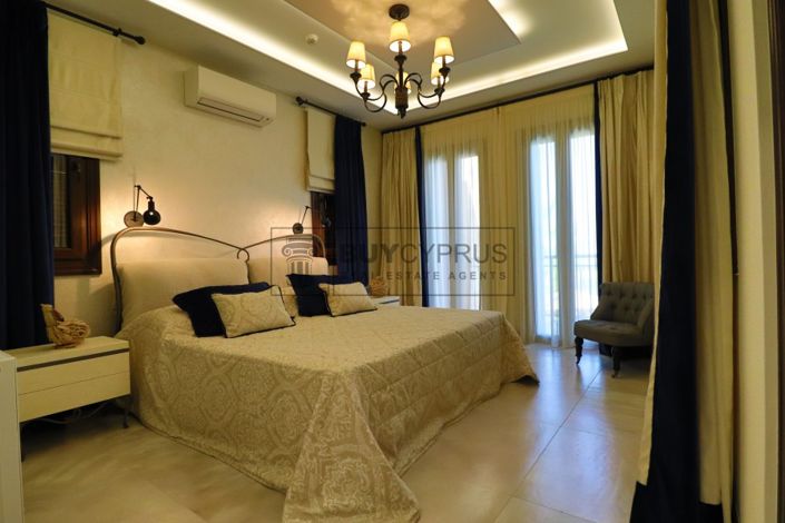 Image No.17-Villa de 5 chambres à vendre à Aphrodite Hills