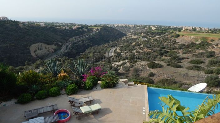 Image No.34-5 Bed Villa for sale