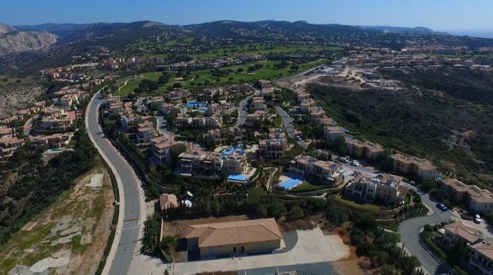 Image No.25-2 Bed Apartment for sale