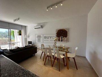 Apartment For Sale  in  Peyia