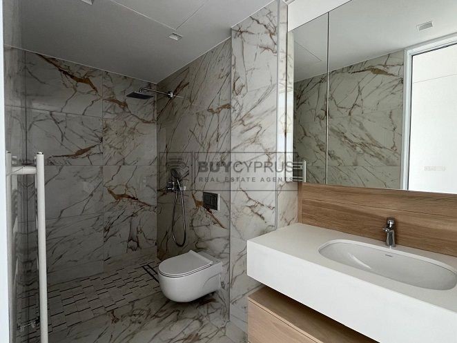 Image No.31-7 Bed Villa for sale