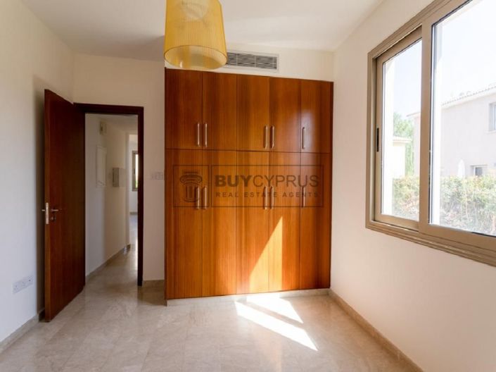 Image No.20-3 Bed Villa for sale