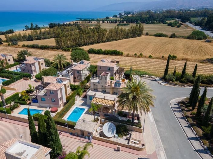 Image No.27-3 Bed Villa for sale