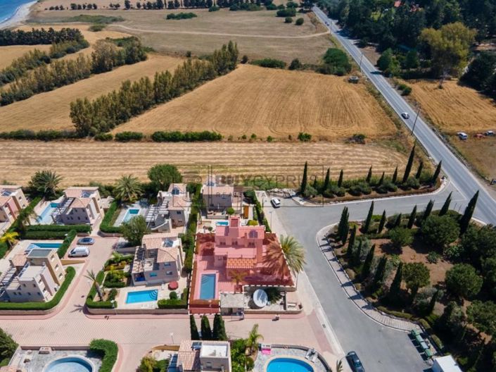 Image No.31-3 Bed Villa for sale