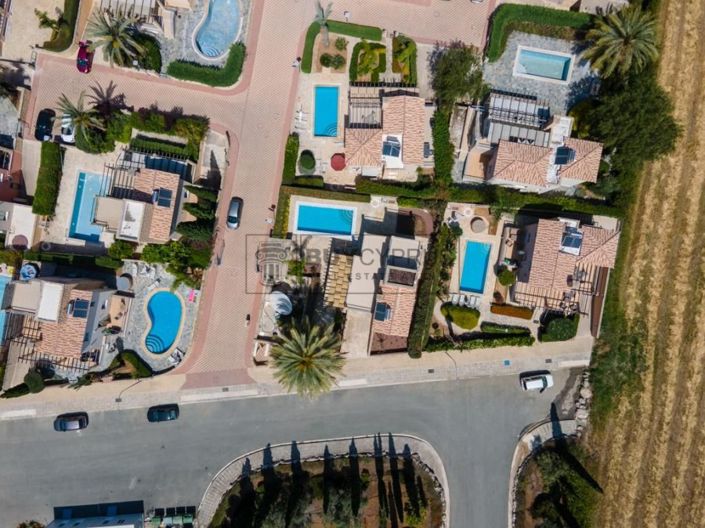 Image No.33-3 Bed Villa for sale