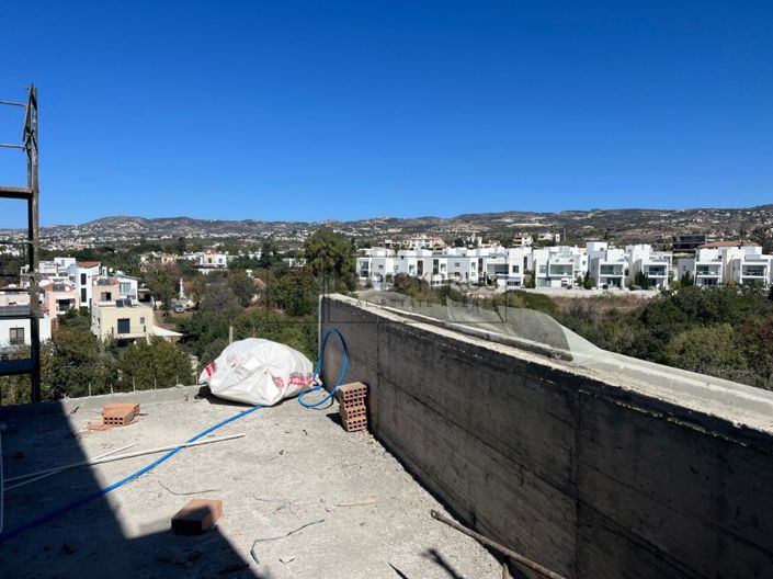 Image No.12-2 Bed Apartment for sale