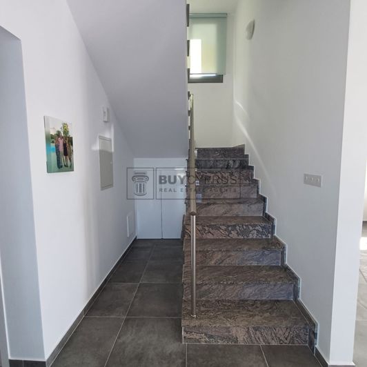 Image No.19-4 Bed Villa for sale