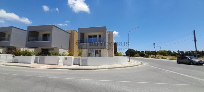 Image No.38-3 Bed Villa for sale