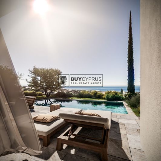 Image No.1-3 Bed Villa for sale