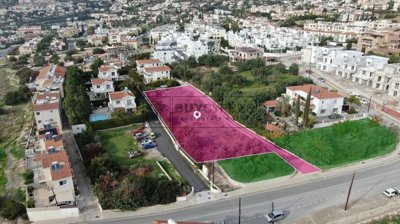 Residential Land  For Sale  in  Peyia