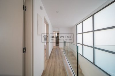 Detached Villa For Sale  in  Chlorakas