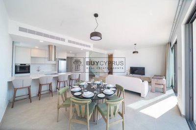 Detached Villa For Sale  in  Chlorakas