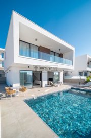 Detached Villa For Sale  in  Chlorakas