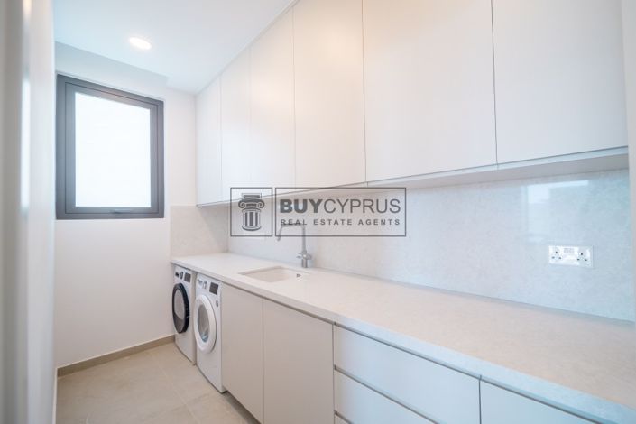 Image No.32-3 Bed Villa for sale