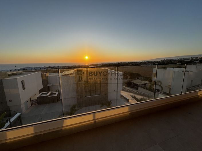 Image No.53-3 Bed Villa for sale