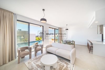 Detached Villa For Sale  in  Chlorakas