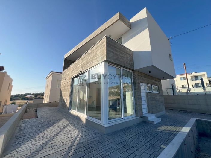 Image No.1-3 Bed Villa for sale