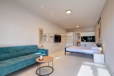 Building For Sale  in  Anarita
