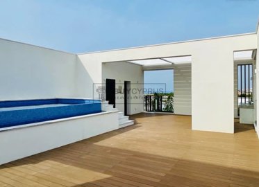 Penthouse For Sale  in  Kato Paphos