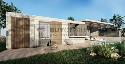 Bungalow For Sale  in  Chloraka