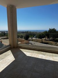 IMG-973-973-10