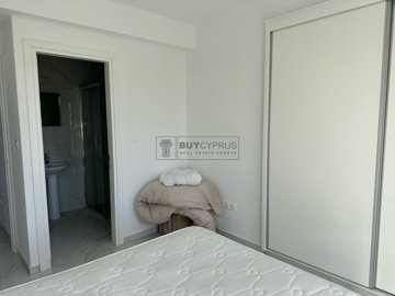 Apartment For Sale  in  Anavargos