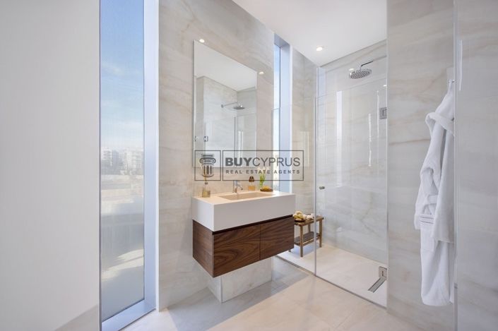 Image No.35-3 Bed Apartment for sale