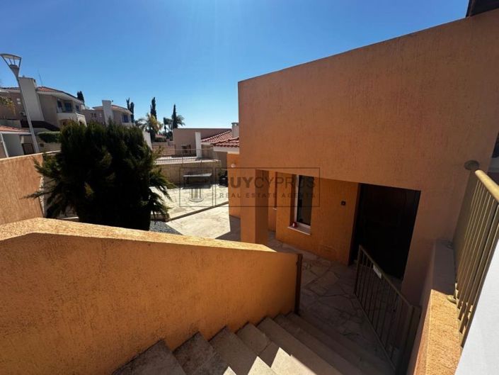 Image No.14-3 Bed Villa for sale