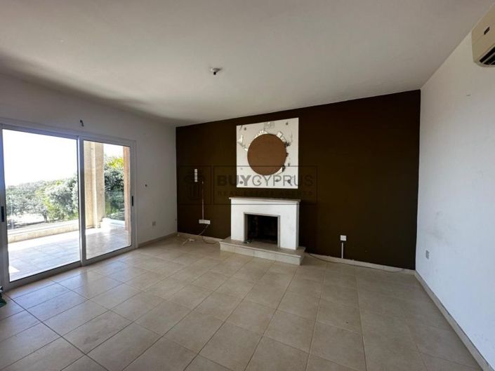 Image No.3-3 Bed Villa for sale