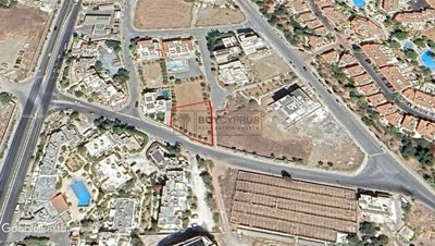 Residential Land  For Sale  in  Tombs of the Kings