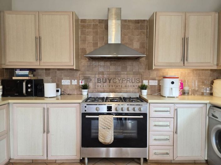 Image No.2-Villa de 4 chambres à vendre à Chlorakas