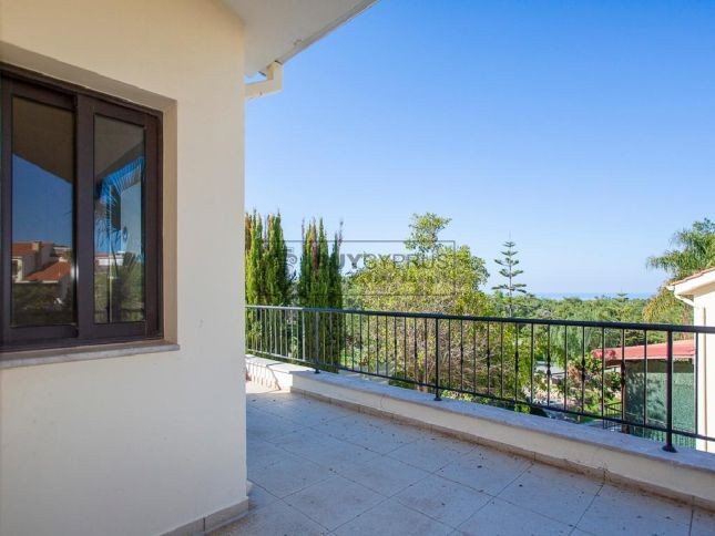 Image No.19-3 Bed Villa for sale
