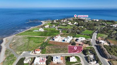 Residential Land  For Sale  in  Pomos