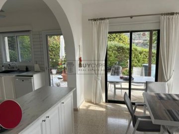 Detached Villa For Sale  in  Kamares - Tala