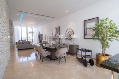 Detached Villa For Sale  in  St.George - Sea Caves