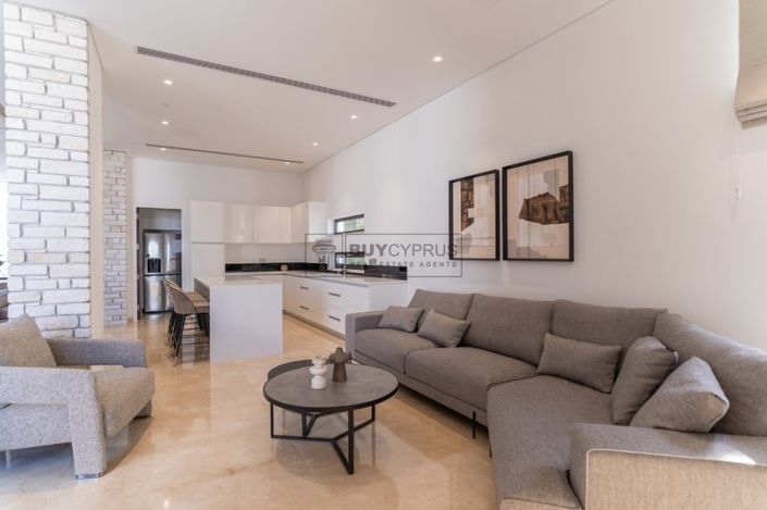 Image No.20-5 Bed Villa for sale