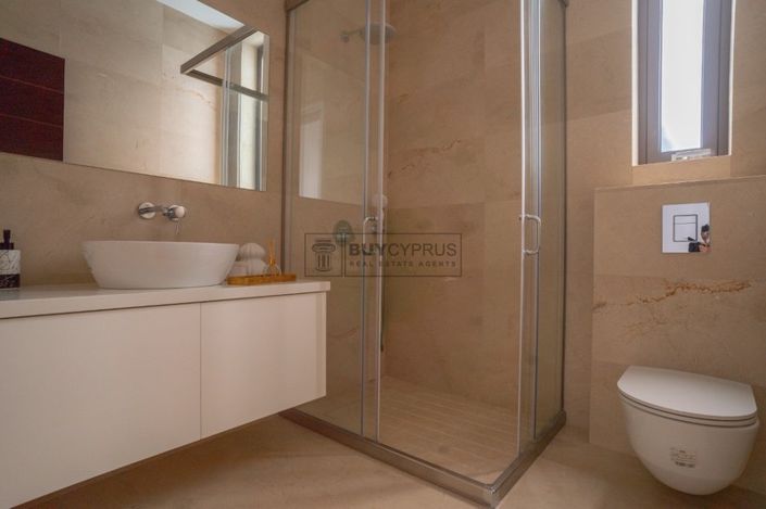 Image No.24-5 Bed Villa for sale