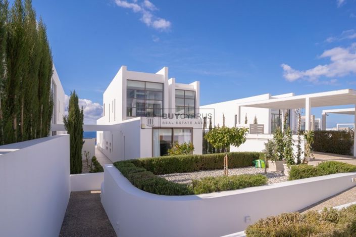 Image No.3-5 Bed Villa for sale