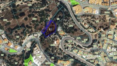 Residential Land  For Sale  in  Peyia