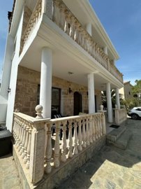 Detached Villa For Sale  in  Peyia
