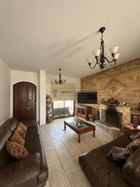 Detached Villa For Sale  in  Peyia