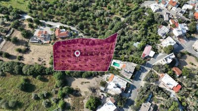 Residential Land  For Sale  in  Giolou