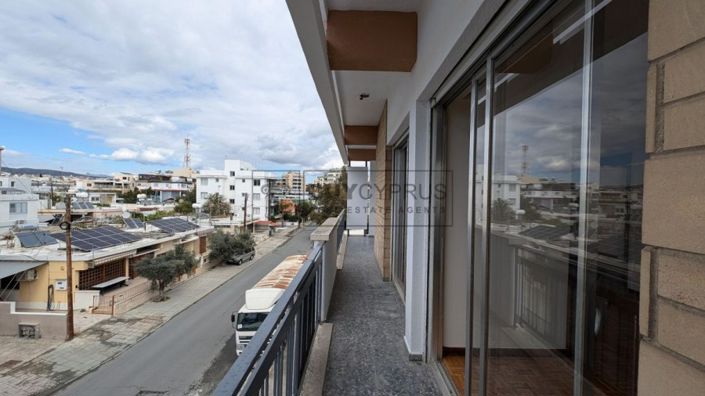 Image No.1-Appartement de 4 chambres à vendre à Limassol