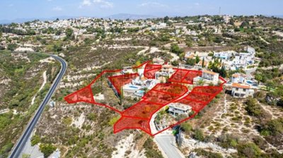 Residential Land  For Sale  in  Tsada