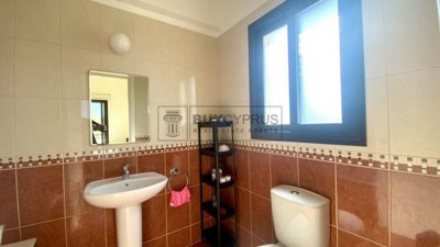 Detached Villa For Sale  in  Secret Valley