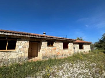 Stone House For Sale  in  Ayios Amvrosios